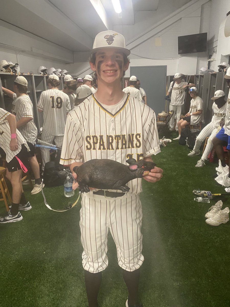 Roger Bacon Baseball tweet media