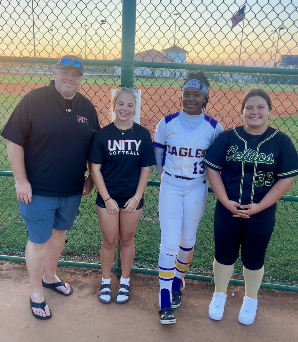 Was great seeing 2 of my @09Unity teammates @AdairAmsler2028 @la_breah and Coach @DaveAmsler tonight! Me and my team took a beat down to a solid team. I closed the game but had a rough time in the circle facing some great hitters. I batted .500 & not satisfied, just ready to…