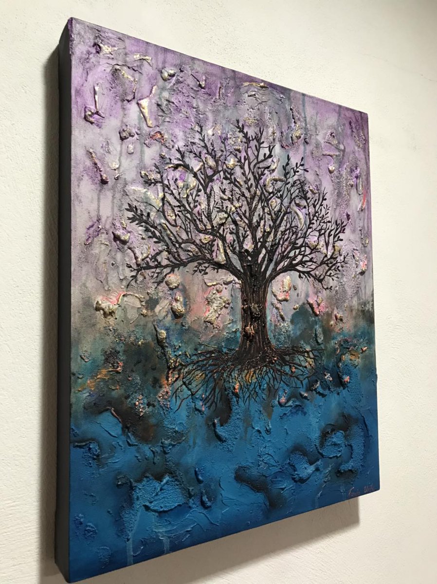 TaniaUribeMX's tweet photo. ¡Hola!
Me gusta mucho pintar árboles de la vida. Este es diferente a todos los que he hecho.
Nueva pieza pintada al acrílico, mide 40x50 cm y le agregué textura para darle un toque más interesante. Se titula “Árbol de la vida VII”.
¿Te interesa?, envíame un mensaje.
Buenas noches https://t.co/RD29tMsbHI