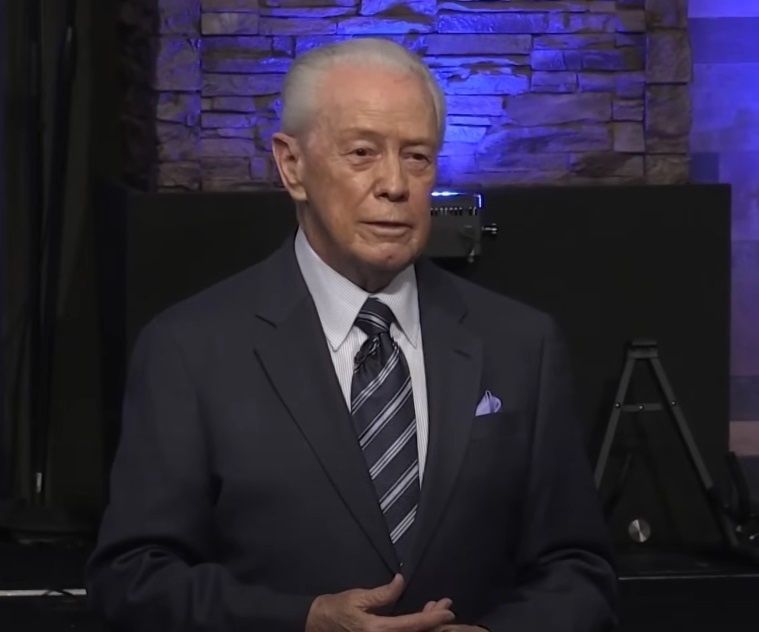 Televangelist, prosperity gospel preacher Jerry Savelle dies at 76 buff.ly/3JkzAoD #teamJesus