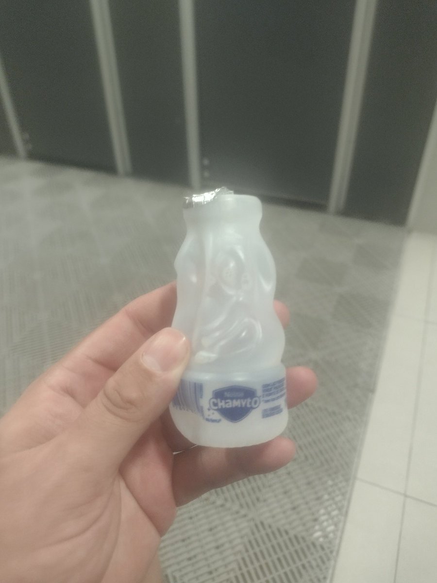 Já tomei meu leite no vestiário da academia