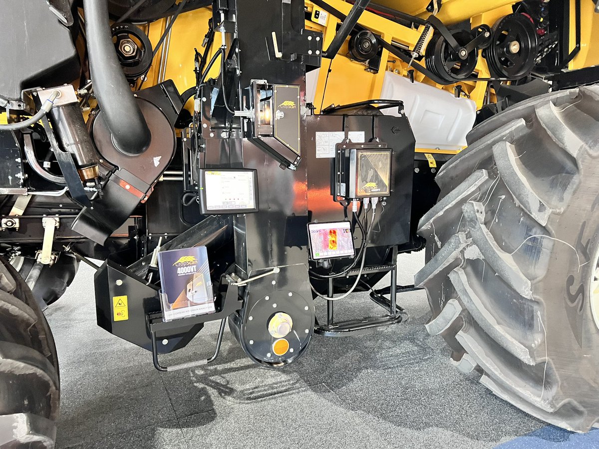 cropscan's tweet photo. Come see us at FutureAg 2024 @NewHollandAG #cropscan #4000VT https://t.co/KooGdXT35g