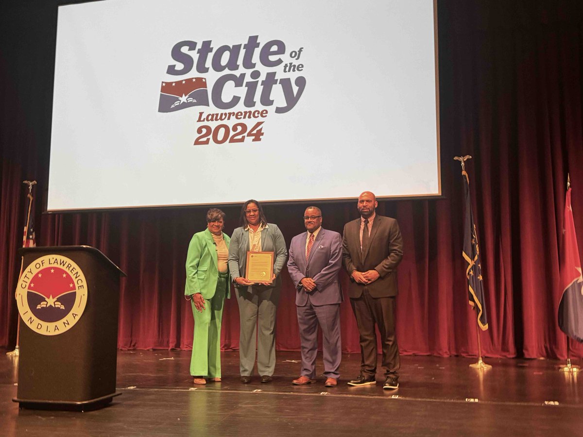 During this evening’s City of Lawrence State of the City address with Mayor Deb Whitfield, the State champion Lawrence Central High School girls basketball team was formally recognized and celebrated. 🏀 🏆 #LTpride #GoBears