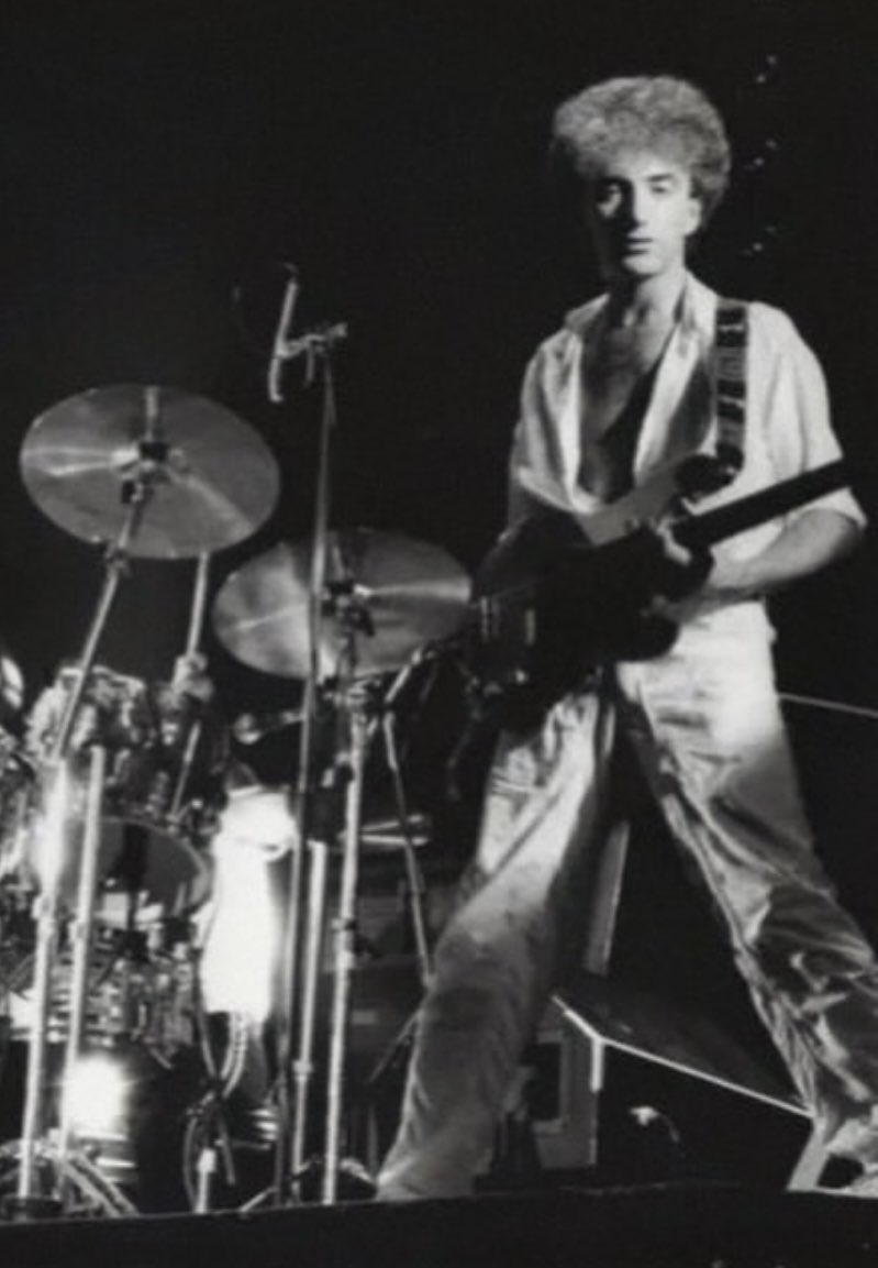 daily_deaky's tweet photo. John Deacon in Leiden  The Netherlands, 1984 ⚙️ https://t.co/BX7g7k24wu