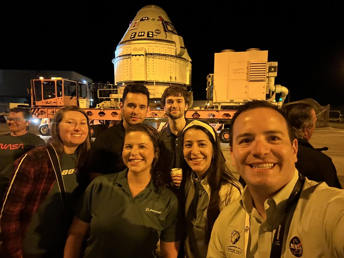 stem4aerospace's tweet photo. So cool to have experienced the #Starliner rollout to @ulalaunch Vertical Integration Facility (VIF) today in the early morning. It’s an honor to be part of the historic Crew Flight Test (CFT) Mission lifting off next month 👩🏼‍🚀💫🚀

See you in space @Astro_Suni + Butch Willmore🌟 https://t.co/M00oX7CPeX