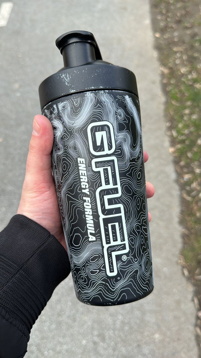 Why isn’t my #gfuel shaker glowing in the dark?