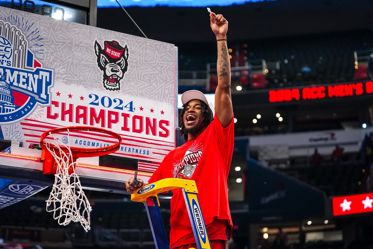 PackMensBball's tweet photo. One month ago today 🏆 https://t.co/t72LFJYQMY