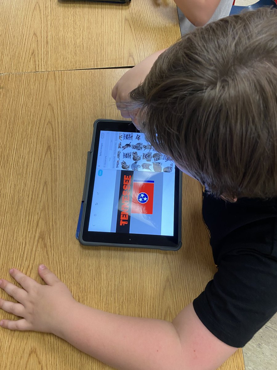 The first graders in Mrs. Merritt’s @altruriatigers_ class used @PicCollage EDU to create posters for the symbols of Tennessee. Then posted to @Seesaw to share with families. #edtechcoach