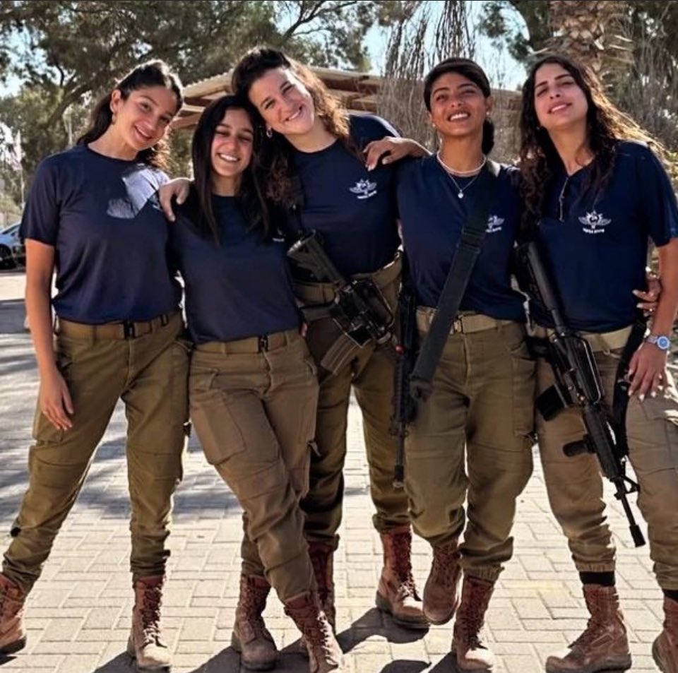 ❤️🇮🇱|❤️ These are true feminists and self-determined women, famous female soldiers from Israel, military warriors protecting their homeland from terrorists from Iran, Hezbollah and Hamas ‼️ Support these brave ladies ❤️🇮🇱❤️🎗️🙏