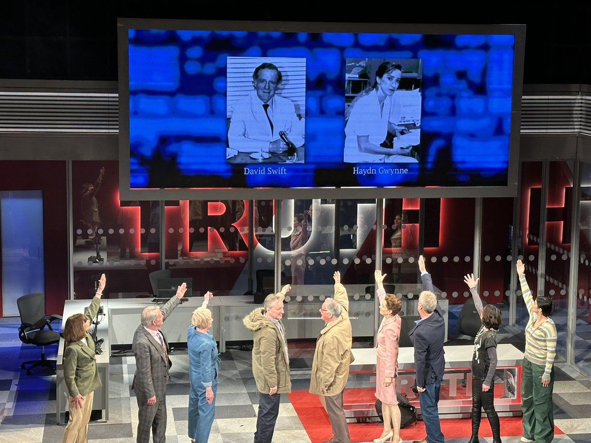 🎭Curtain Call Reviews🎭 tweet media