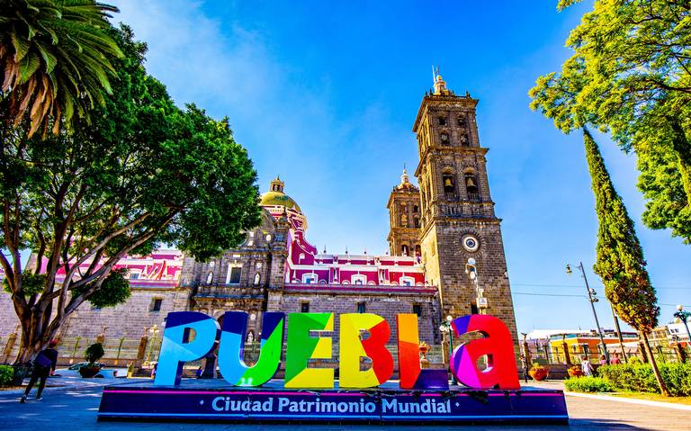 joanborbolla1's tweet image. Hoy celebramos el cumpleaños #493 de nuestra hermosisisísima ciudad de #Puebla493 
Viene lo mejor!
#VieneLoMejor
