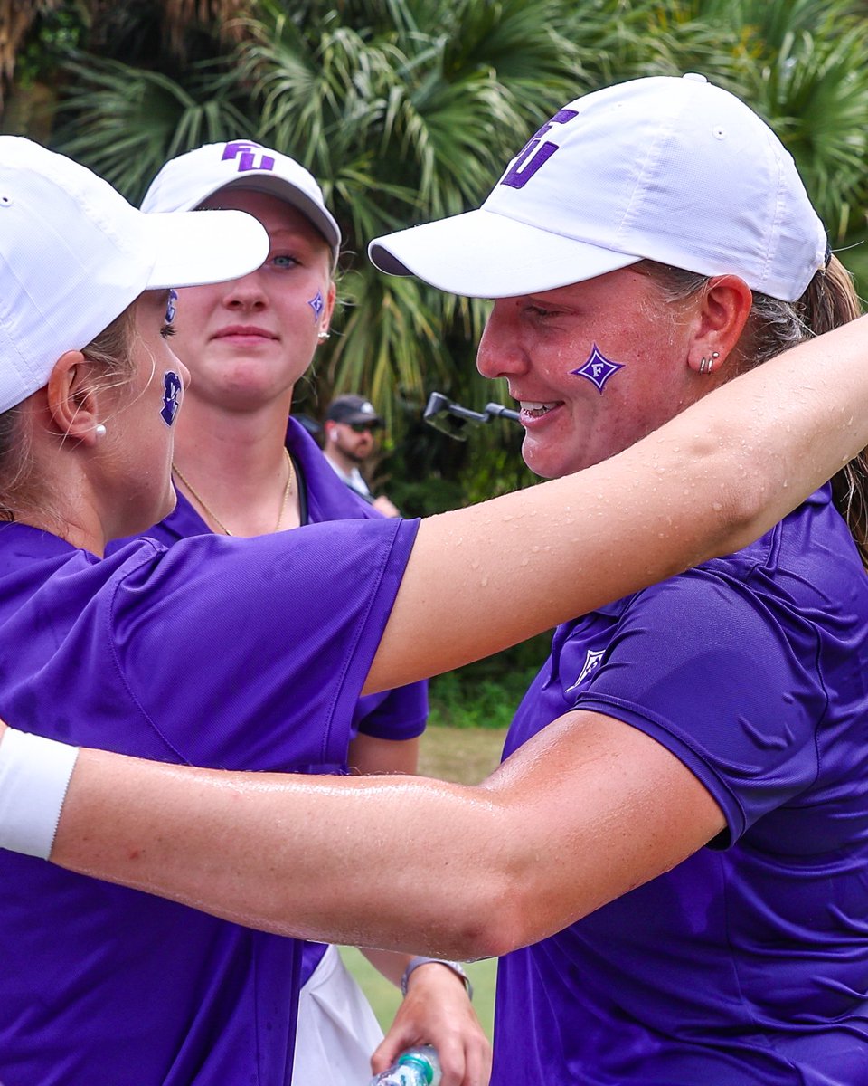 𝐓𝐨𝐨 𝐠𝐨𝐨𝐝, 𝐬𝐡𝐞 𝐡𝐚𝐝 𝐭𝐨 𝐝𝐨 𝐢𝐭 𝐓𝐖𝐈𝐂𝐄 😈 Congratulations Anna Morgan, 2x Individual Conference Champion 🏆 #FUAllTheTime | @FurmanWGolf