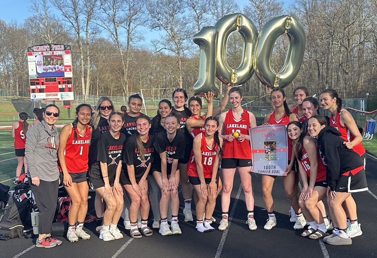 Congratulations to Lauren Vignola on recording her 100th career goal. Great job!  #100goals  #proudcoach