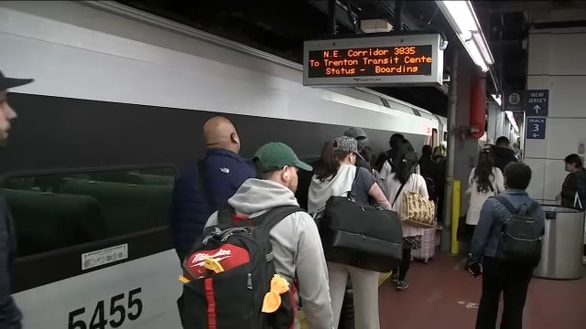 NJ Transit commuters express frustration over constant delays, cancelations abc7ny.com/nj-transit-com…