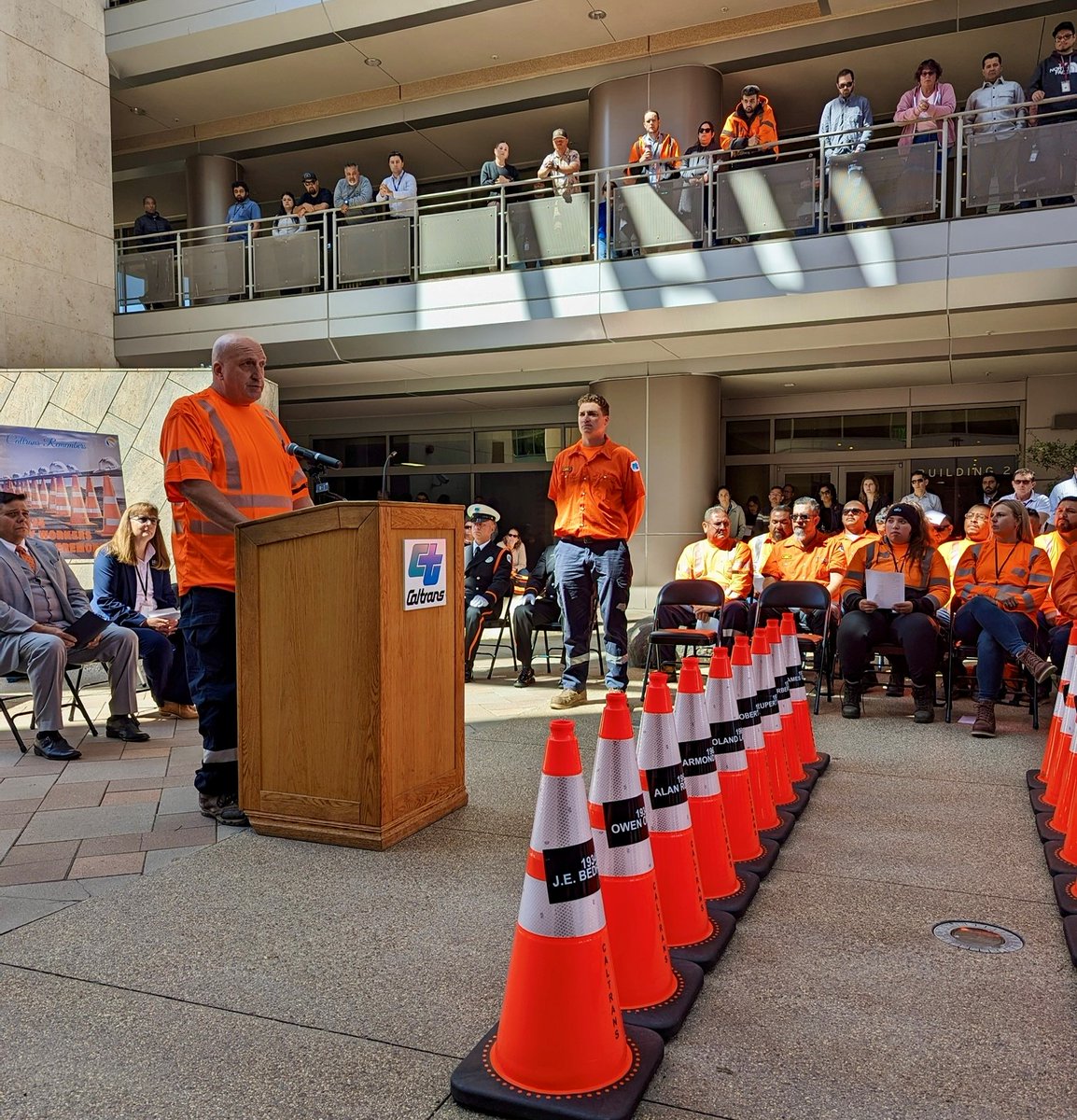 Since 1921, 193 @CaltransHQ employees have lost their lives in the line of duty. #TeamToni joined @SDCaltrans at the annual Highway Worker Memorial ceremony to honor fallen workers. Road safety is our shared responsibility to prevent accidents & save lives. #WorkZoneAwarenessWeek