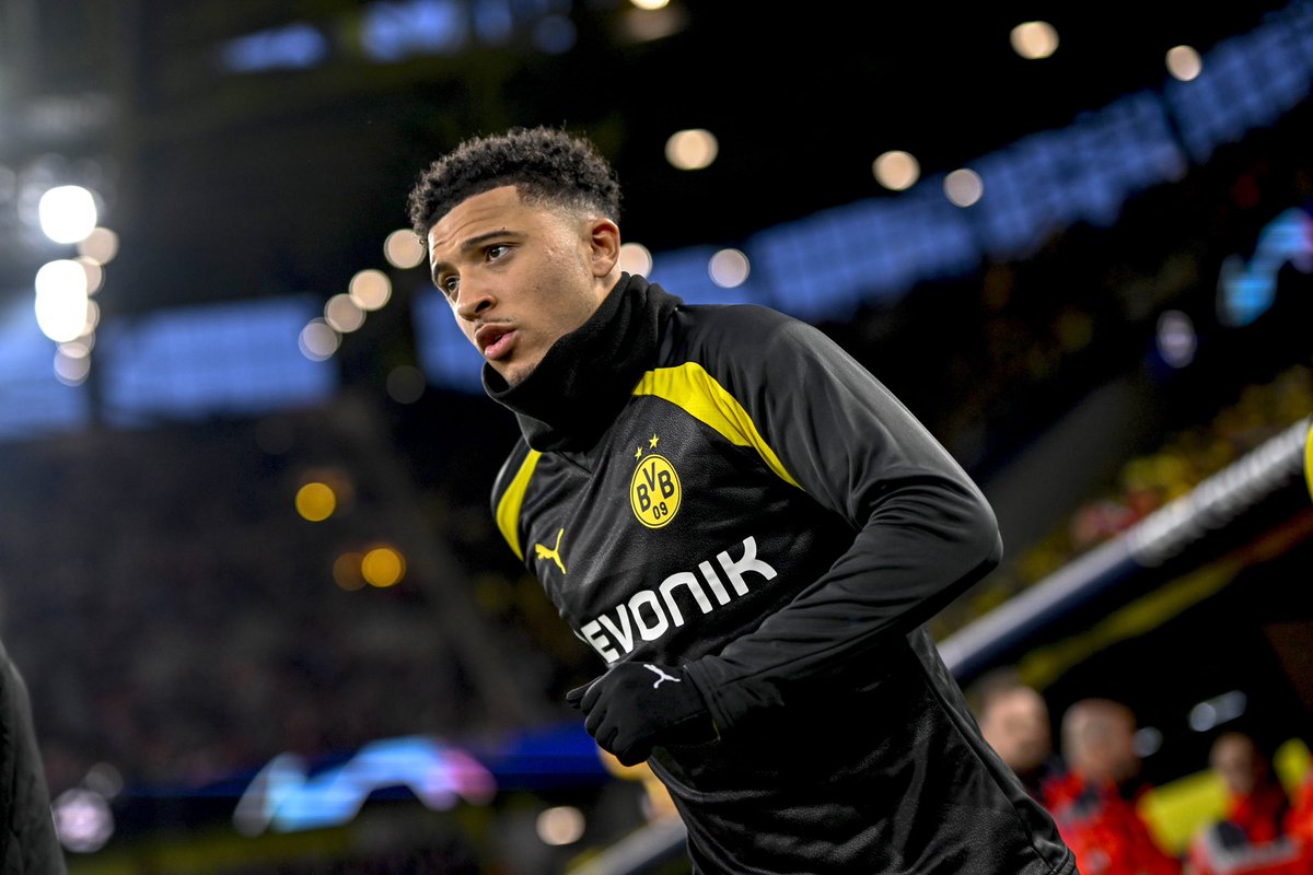 Sanchooo10's tweet photo. SEMI FINALS! 
Great fight from the team today! 🔥 @BVB https://t.co/AqG3FRupkz