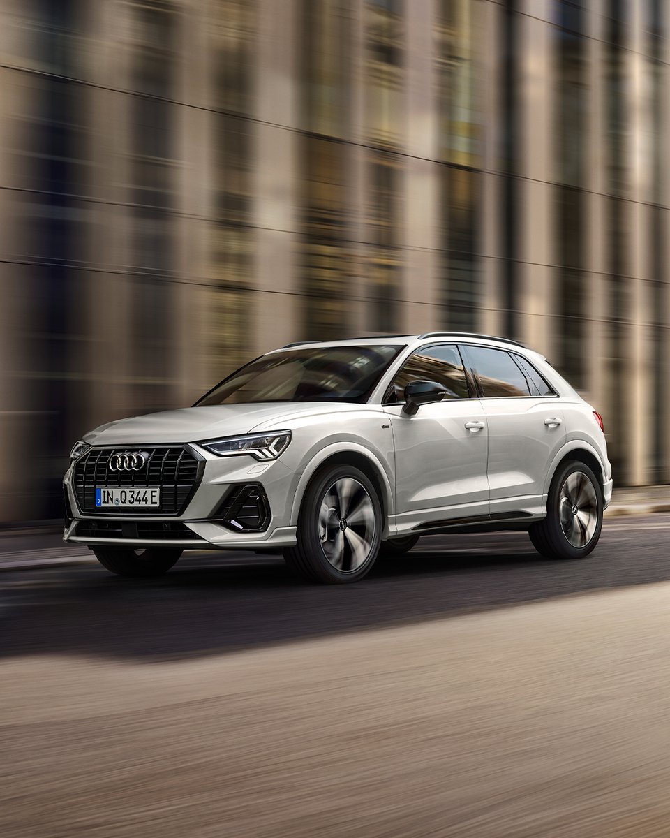 AudideMexico's tweet image. Distinguido por un diseño excepcional, el Audi Q3 despertará sensaciones únicas.

Adéntrate en el mundo de este SUV en: bit.ly/45cem6g

#BeyondImagination
#FutureIsAnAttitude
#ProgressYouCanFeel
