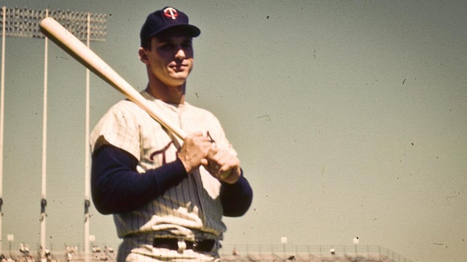 Bob Allison hits the first grand slam in @Twins history on this date in 1961. It was the top of the first inning in the first game of a Sunday doubleheader in Baltimore. The Orioles’ Chuck Estrada—who had tied for the league lead with 18 wins the previous season and would win 15…