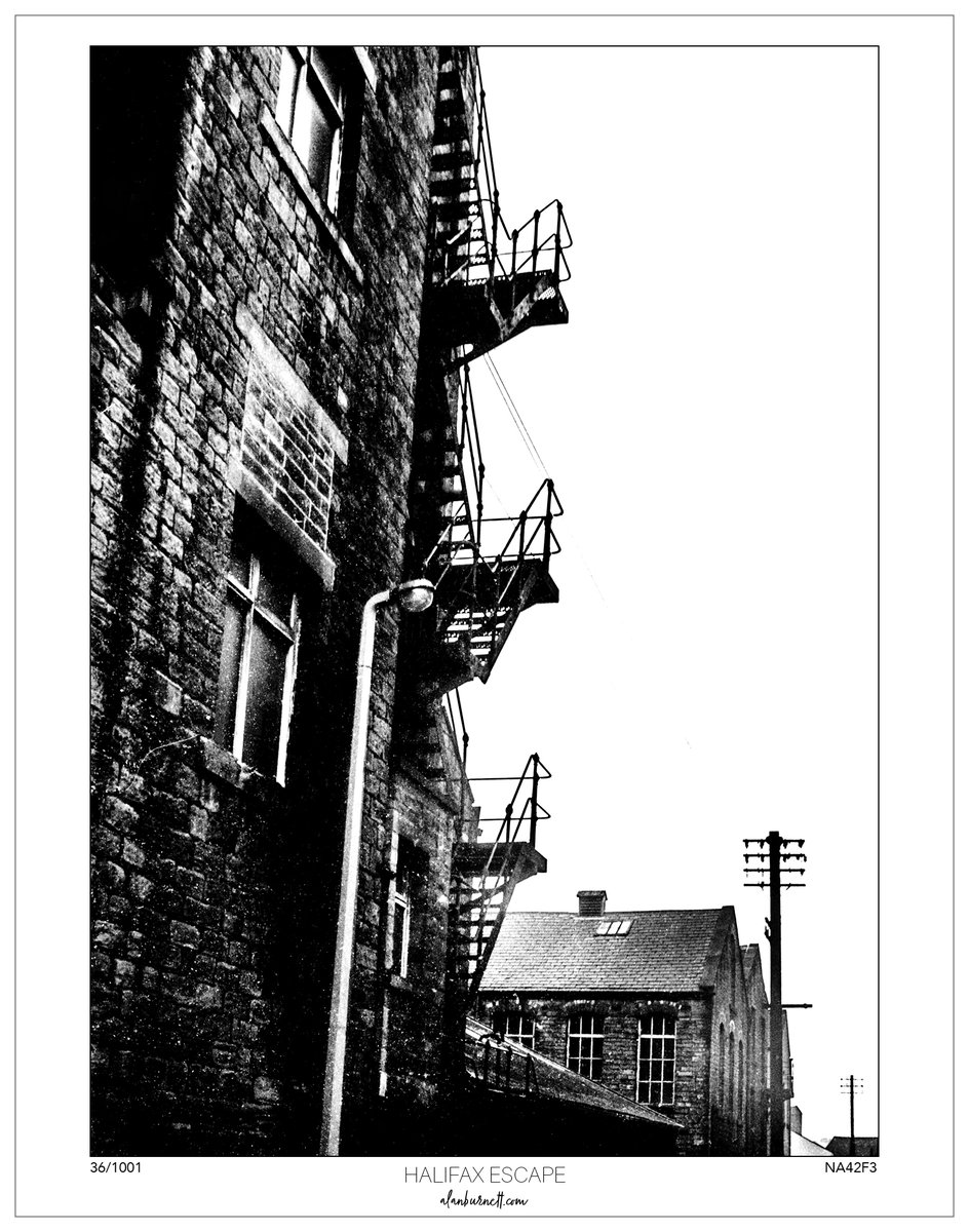 36/1001 : This is - or rather was - Halifax, but I'm not 100% sure where exactly. It was over 50 years ago that I took the photo, but I have a feeling it might have been Akroyd Place. I still have a fear of the area based on being made to go to Akroyd Place Baths as a child.