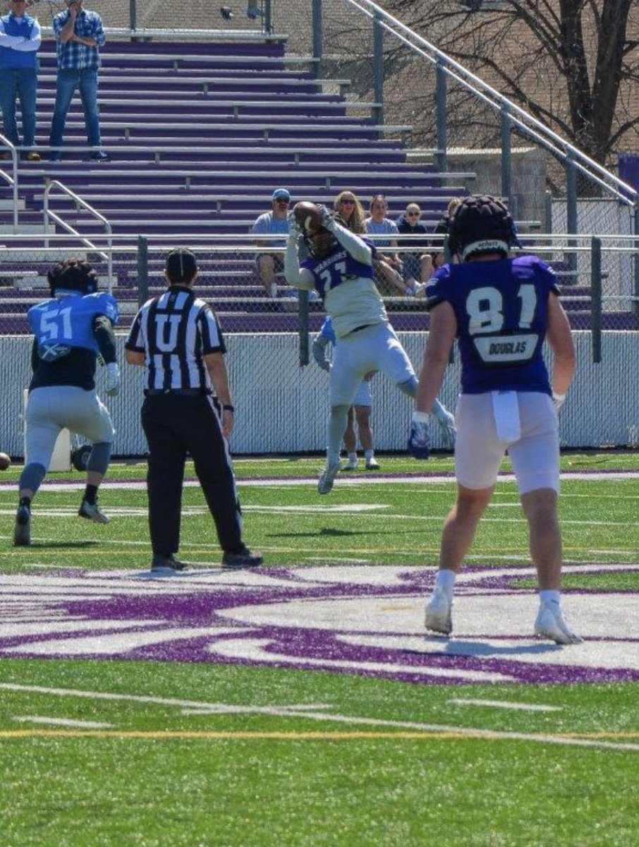 Dominating the spring scene🏈🔥 #warmingup

#GGT⚔️