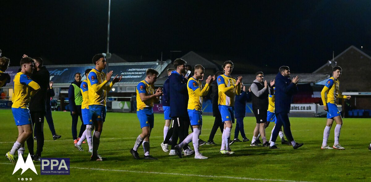TUFC1899's tweet photo. π‘ REPORT: Taunton 1 - 2 United
United secured their National League South status on Tuesday evening, as they emerged 2-1 winners in Taunton.
π https://t.co/sCbYIaRj2U
#tufc #TAUTOR https://t.co/OYYDcRklHZ