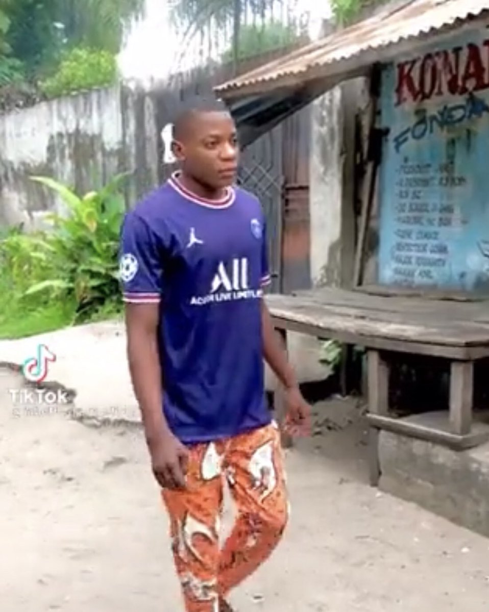 • SKibidi tweet media