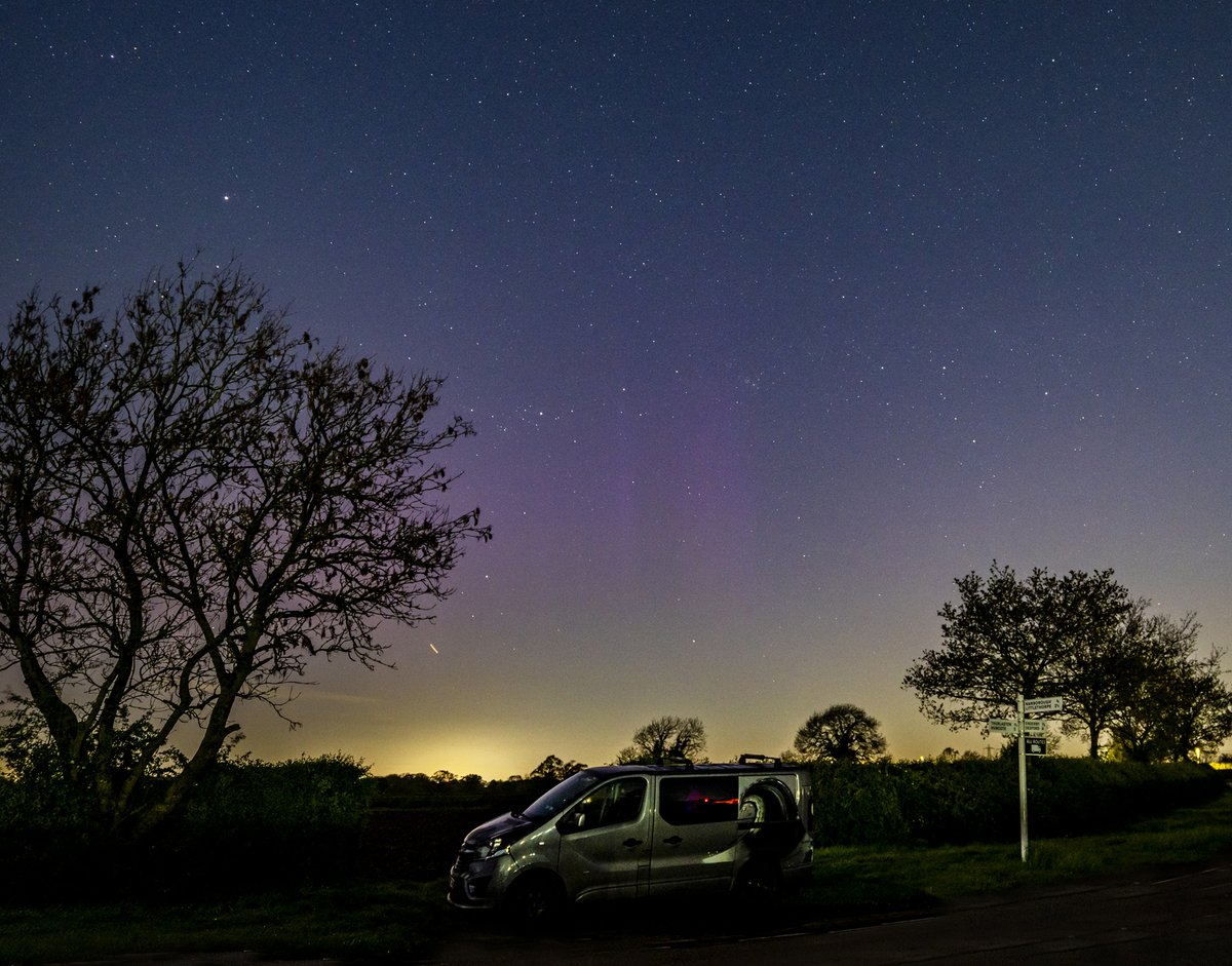 Midnight Aurora. Enderby, Leicestershire 16-4-24 @rothleyweather @visitblaby @visit_leicester #northernlights #leicestershire