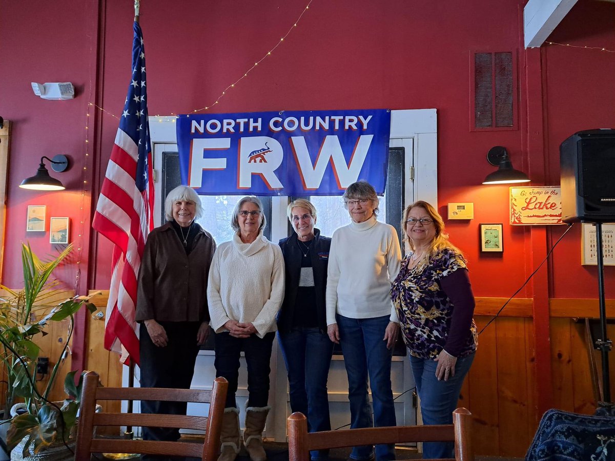 Fantastic meeting of our @northcountryfrw Club with special guest @HollieforNH! Congratulations to Club President Suzanne Nelson on a successful meeting empowering women! 

➡️ Get involved: nhfrw.org/join

#empoweredwomenempowerwomen #nhpolitics #glamourshotpolitics