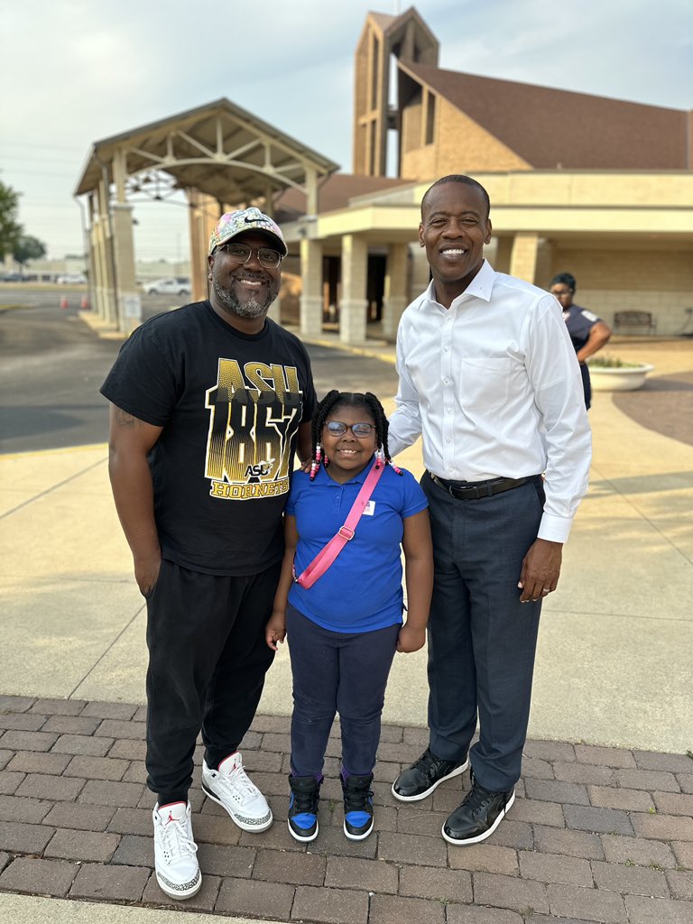 From the state house, where bills are currently being passed, back to the streets of the campaign trail. Thank you Montgomery!