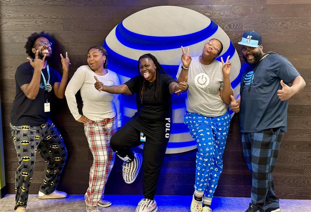 Because everything is better in pajamas!! #PajamaDay in #VSE . @KeithATTVSE #LifeAtATT @ATT @OSA_Teams @VirtualSalesExp @WeRtheNAC @NMustafa07 @sg939y @SClasberry #FunAtWork #Atlanta3 #ATL3