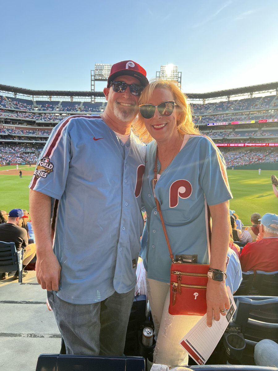 That’s how we play a first inning!!!!  Let’s go Phillies!! 
#JT #Phillies #kpmgcares
#kpmg #CBP #babyblues #RingTheBell