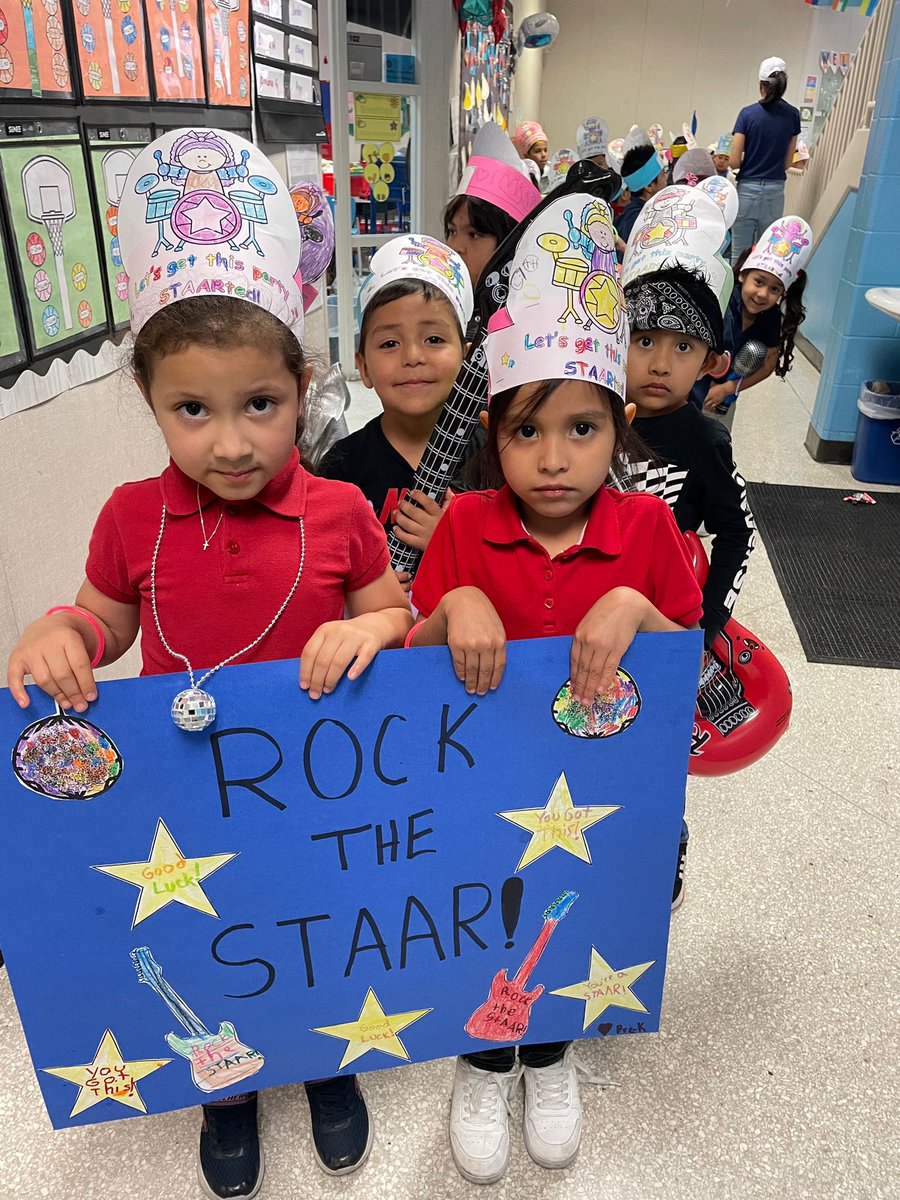 @hisd_SRE  Our PreK Space Rangers enjoyed cheering together in motivating our STAAR students. Rock🎸 the STAAR!
#MissionPossible #STAAR #HISD #GULFTON #SRE