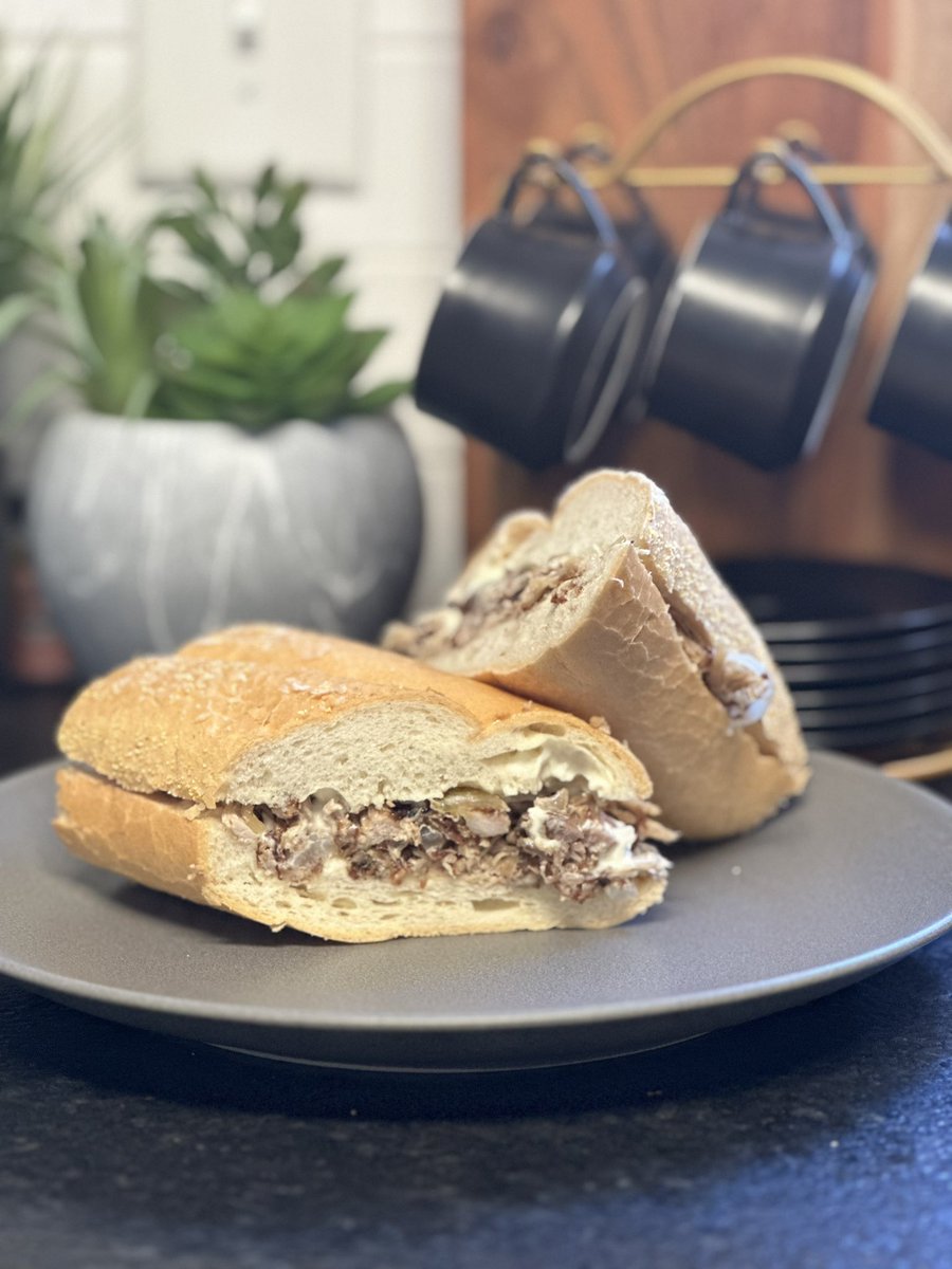 Our “Pan Con Lechón” consists of roasted pork fried with onions, topped with a house made citrus sauce and piled high on Cuban bread. Tag a friend you want to share one with! This is easily one of our favorite sandwiches. 🔥🐖 #nashvilleeats #nashvillefoodie #nashvillefood