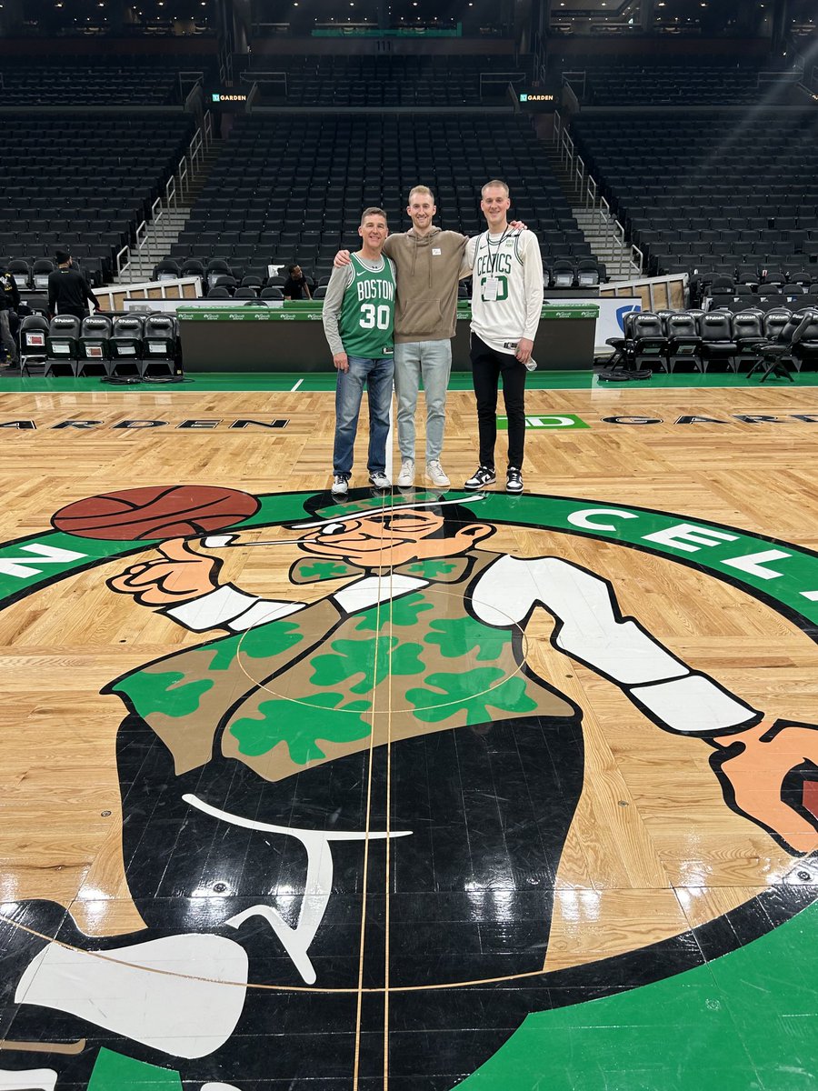 Scott Anderson tweet media