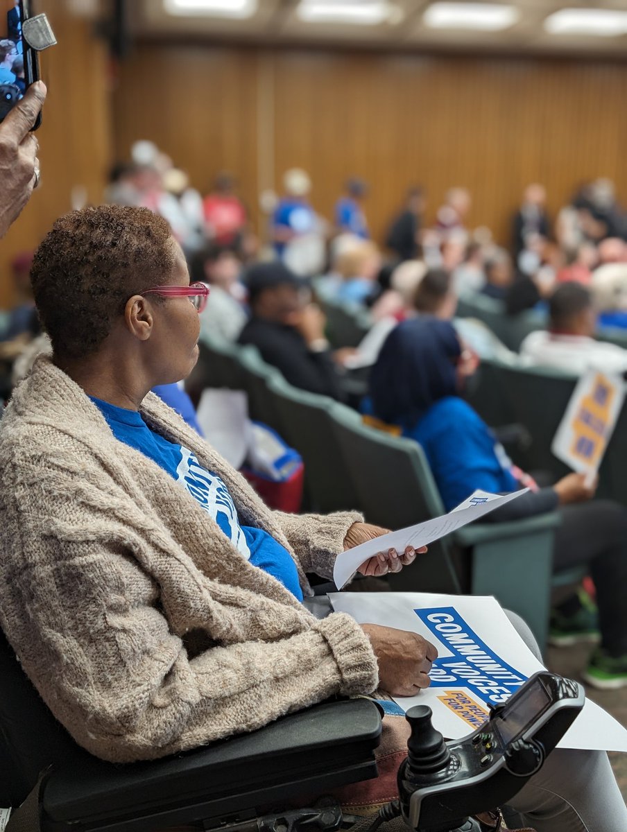 After months of organizing tenants in their communities, CVH members in Poughkeepsie are at City Hall to hear the results of the Vacancy Study. Newburgh did it, Kingston did it. It’s time for #RentStabilization in Poughkeepsie!