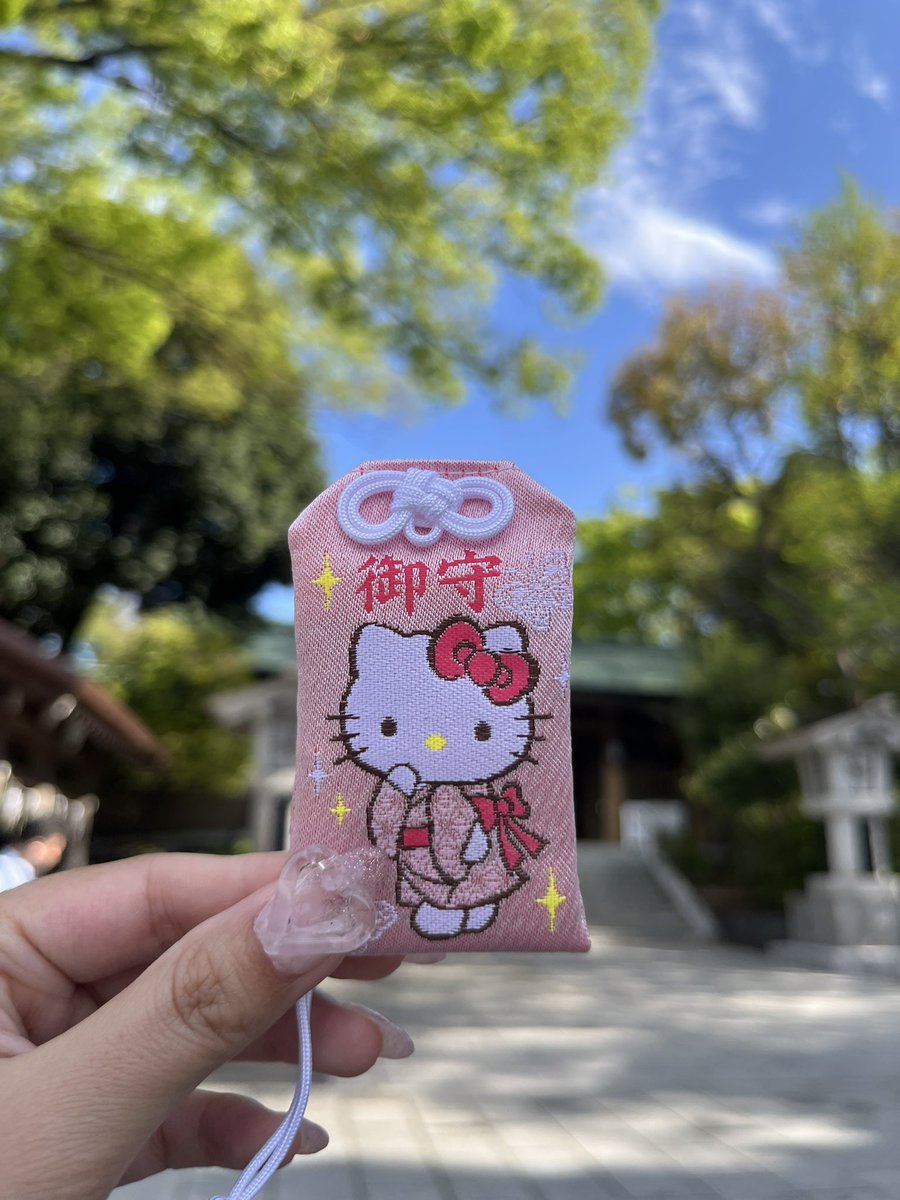 サンリオ好きのお友達のみんな～‼️原宿のサンリオ神社こと東郷神社に