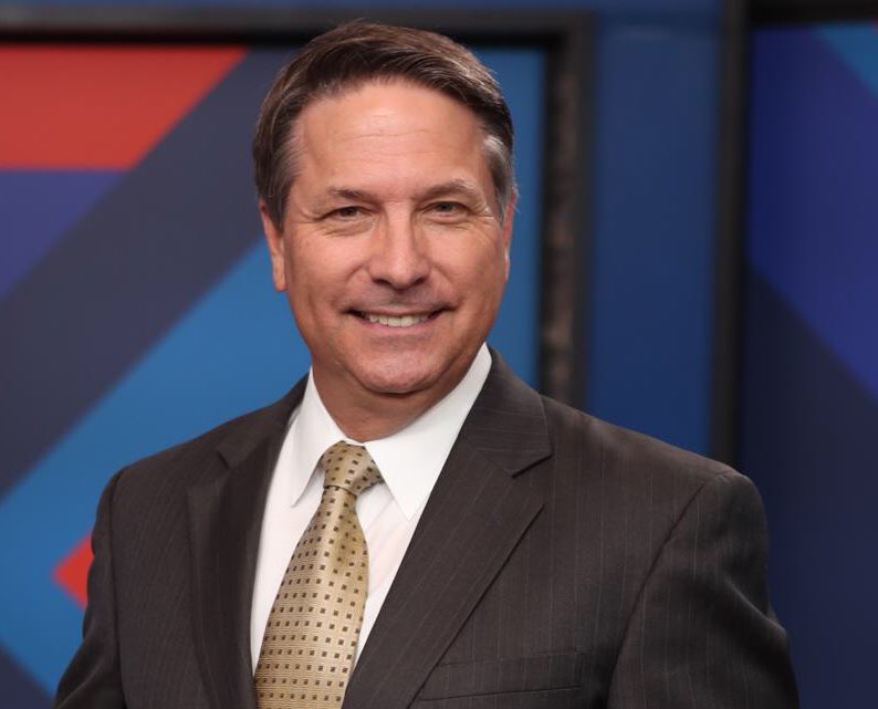 MikeJBritt's tweet image. You vs the guy she told you not to worry about. #FirstAlertForecast #KWQC