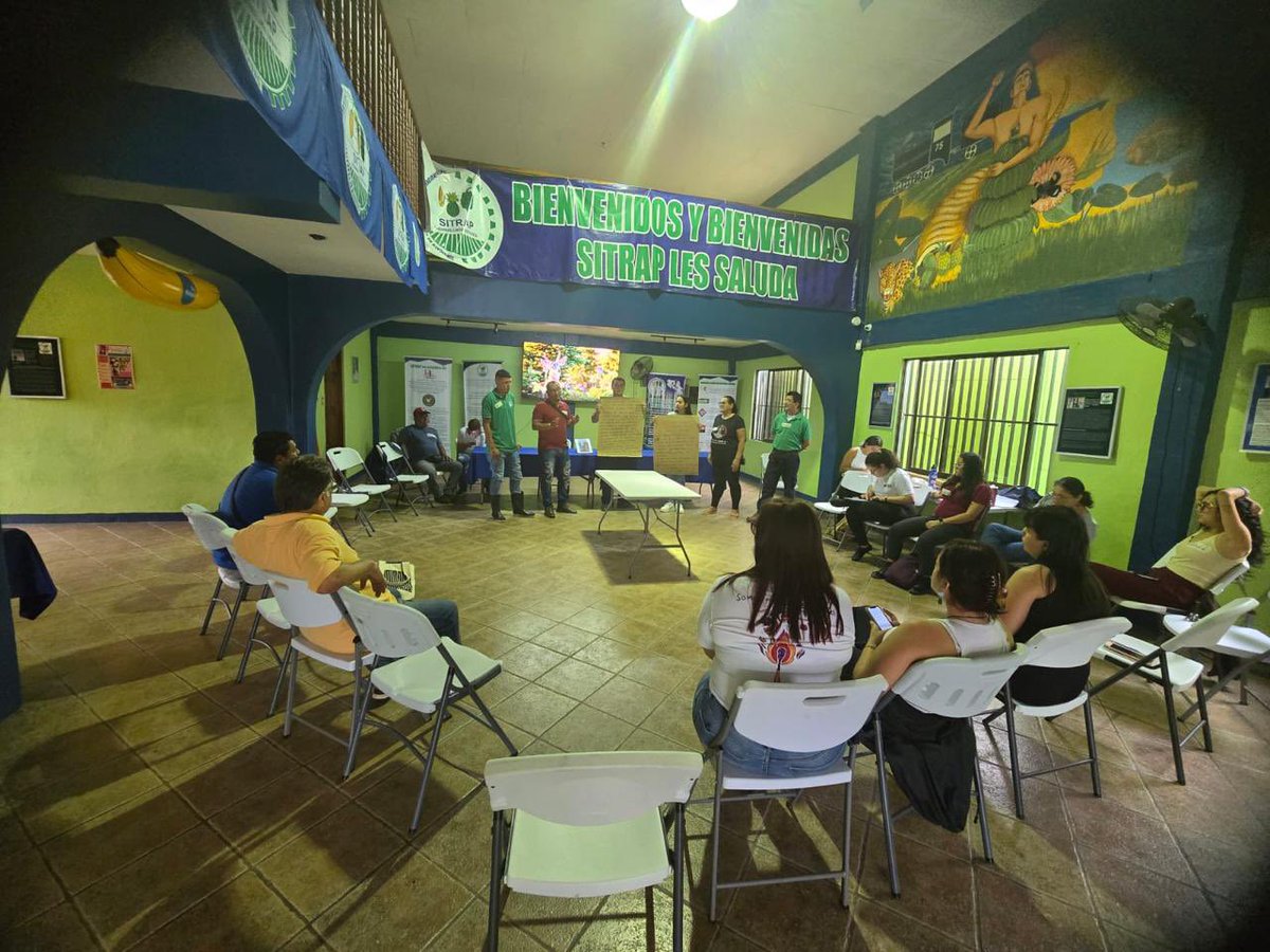 colsiba's tweet photo. En la sede del Sindicato de SITRAP, representantes de diversos sectores y comunidades del Caribe costarricense se reunieron para abordar la creciente preocupación por la contaminación y las afectaciones derivadas de la expansión de la industria piñera. https://t.co/pvAnQH7xfY