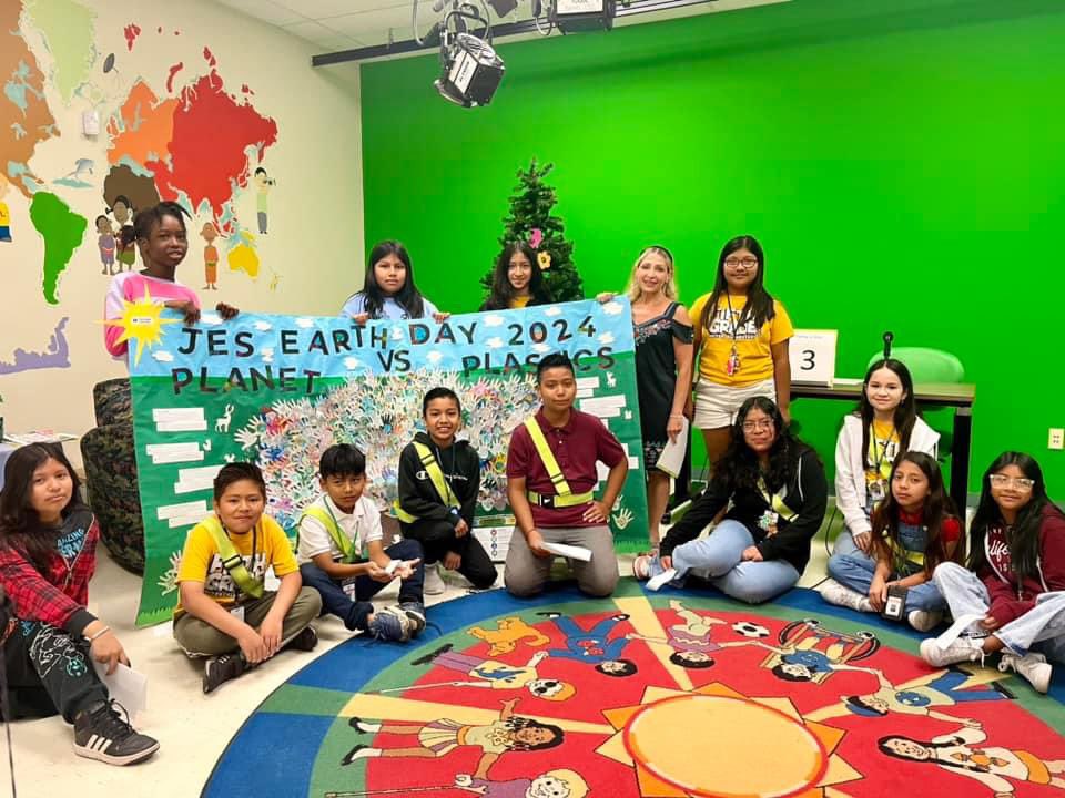 Melissa DiPasquale (@dipasqualepbc) on Twitter photo Celebrating Earth Day with the BEST! <a href="/MarsiaTucci/">Marsia Tucci</a> helps all students celebrate respecting Mother Earth! 🌎❤️🦩 Celebrating Earth Day with the BEST! <a href="/MarsiaTucci/">Marsia Tucci</a> helps all students celebrate respecting Mother Earth! 🌎❤️🦩