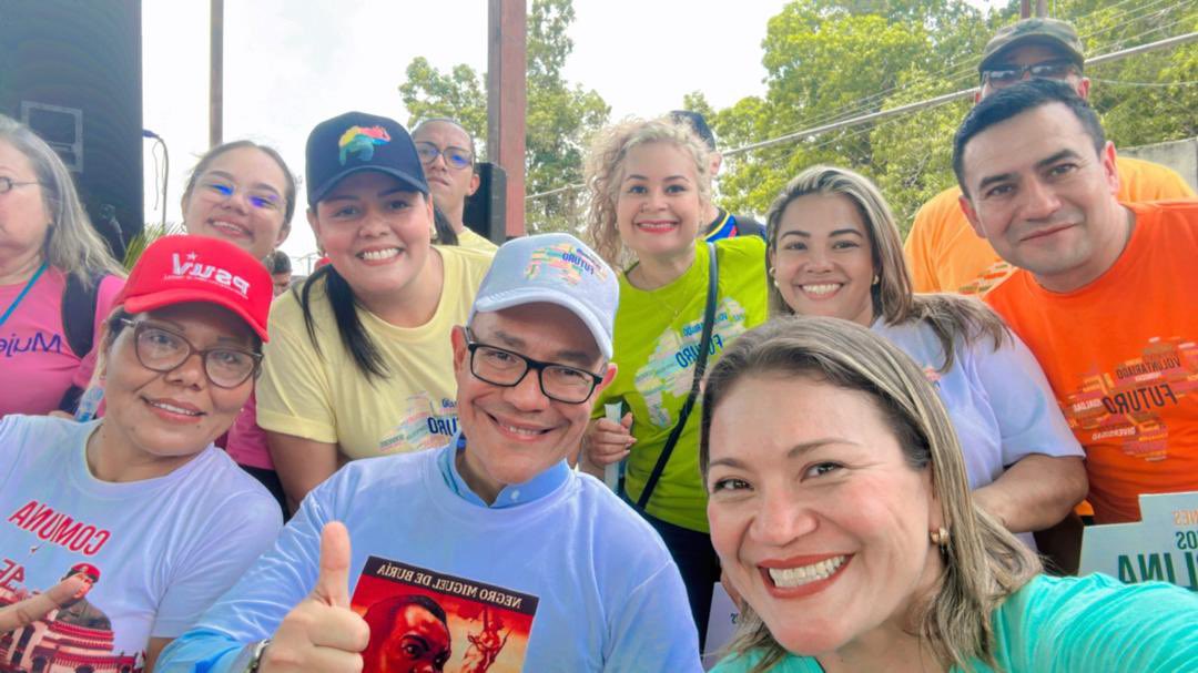 abgnervis18's tweet image. Hoy #16Abr Estuvimos En la tierra del Negro Miguel de Buría, líder de la primera rebelión afrodescendiente contra el Imperio Español: en el Municipio Simón Planas del Estado #Lara. Junto a @VillegasPoljak  #futuroLara