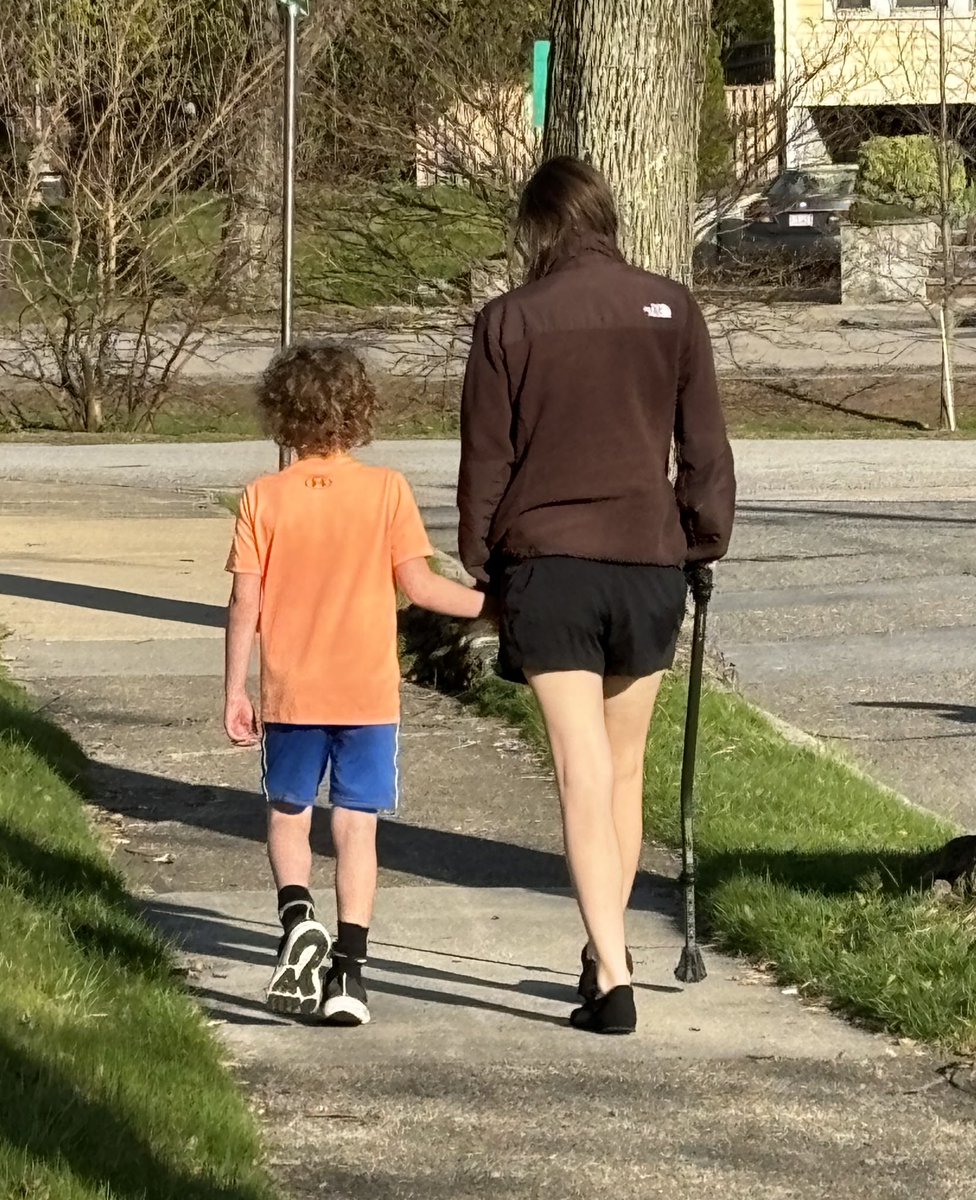 ♥️ It is less than 100 feet from the tree at our driveway to the end of the street. On good days, I try to walk it at least once with my walking stick. Today I had a cheerleader/helper by my side. I’d rather be running after him playing soccer #EffortPreference #DisabledParenting