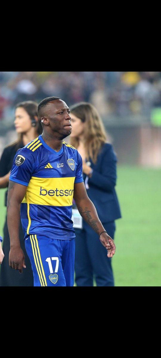 MisticaXeneizee's tweet photo. 🔹Si tuviéramos que representar a Boca Juniors en un jugador del plantel actual sería, sin dudas, Advíncula.
🔸Un tipo que, sin destacar por su habilidad, nunca te deja a gamba. Cuando la cosa se pone jodida, es el primero dejar la vida por estos colores.

GRACIAS, PICHÓN! 💙💛💙 https://t.co/HfLSepzjEl