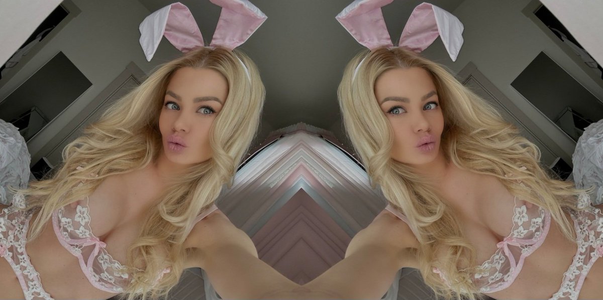 Miss #RileySteele (@rileysteelexo, @rileysripe, @badbabyriley,& @rileysheaven) 🙂💗🇺🇲🐰 #MirrorMirror #BlondeTuesday #Bunny #BunnyGirl #BunnyLove #Easter #Easter2024