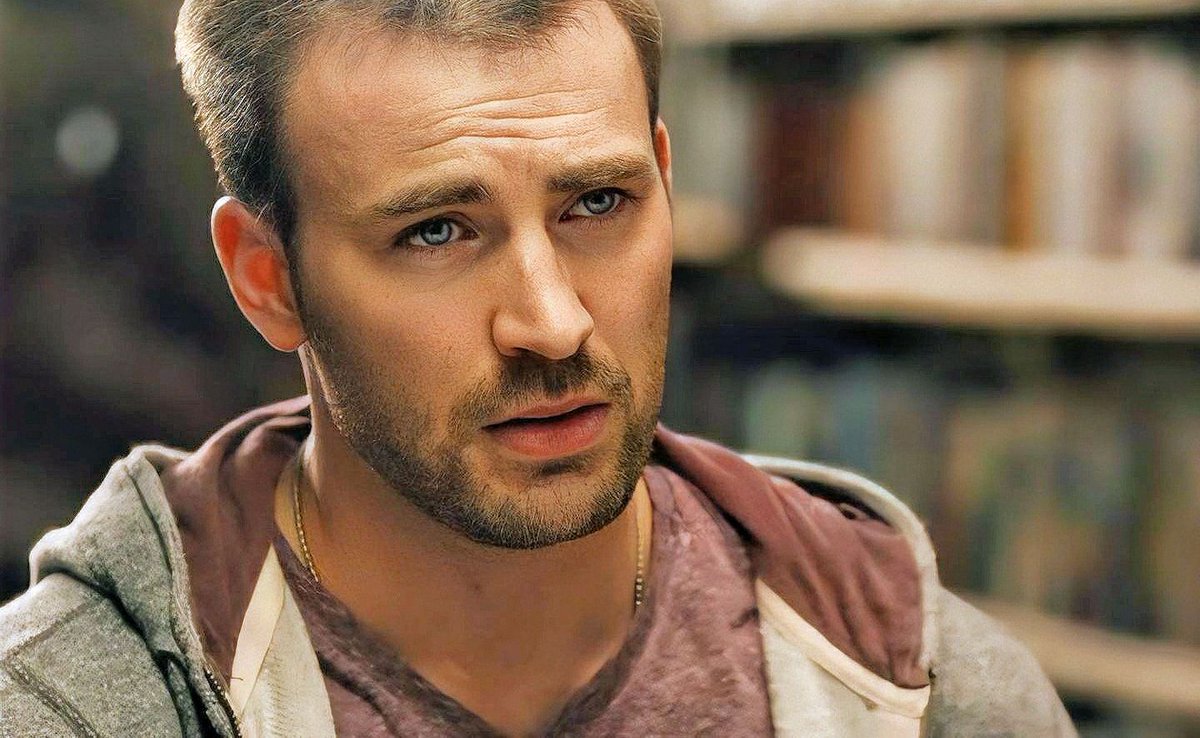 🎬Playing It Cool Movie )
#ChrisEvans as Me 🤓🧡