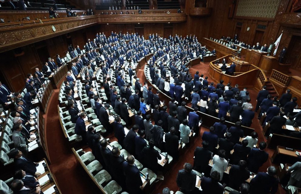 Japan to introduce joint custody system after divorce A bill to amend the Civil Code and other laws to allow joint custody of children after divorce was passed by a majority vote in the House of Representatives on April 16th. The bill is expected to be enacted during the current…