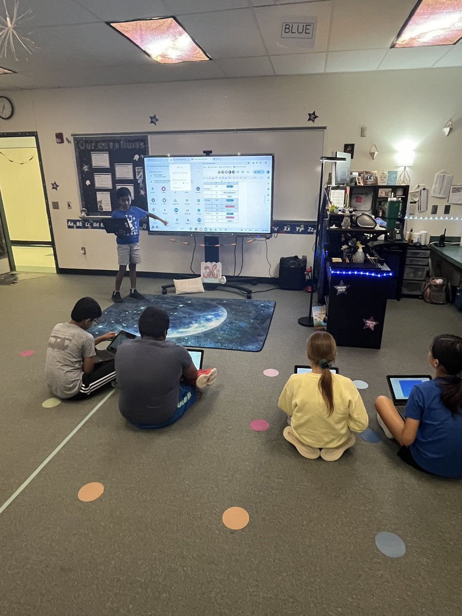 KarenLConnair's tweet image. Kinder’s 1st time w/PearDeck &amp;amp; dig cit/animals, 3rd&amp;amp;4th w/Dig Cit on News &amp;amp; Media Literacy/spotting AI/Reality River, 5th gr Chrome Crew building Google skills to have 1st teaching assignment to peers later this month! 💙my kids. Just a Tues. @RoundRockISD @RRISDTech #RRISDtech
