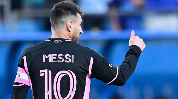 ¿Qué pasa Inter Miami? (@qpasaintermiami) on Twitter photo Volvió #Messi 🐐, volvió la magia 🪄
¡Nuevo episodio ya en vivo!
.
.
.
open.spotify.com/episode/3SvIXv…
.
#kansascity #intermiami <a href="/MLSes/">MLS Español</a> <a href="/SportingKansasC/">Sporting Kansas City</a> <a href="/afigue2010/">Alejandro Figueredo</a> <a href="/DonBisca/">Eduardo Biscayart</a> <a href="/Jeballesteros/">Juan Ballesteros</a> Volvió #Messi 🐐, volvió la magia 🪄
¡Nuevo episodio ya en vivo!
.
.
.
open.spotify.com/episode/3SvIXv…
.
#kansascity #intermiami <a href="/MLSes/">MLS Español</a> <a href="/SportingKansasC/">Sporting Kansas City</a> <a href="/afigue2010/">Alejandro Figueredo</a> <a href="/DonBisca/">Eduardo Biscayart</a> <a href="/Jeballesteros/">Juan Ballesteros</a>