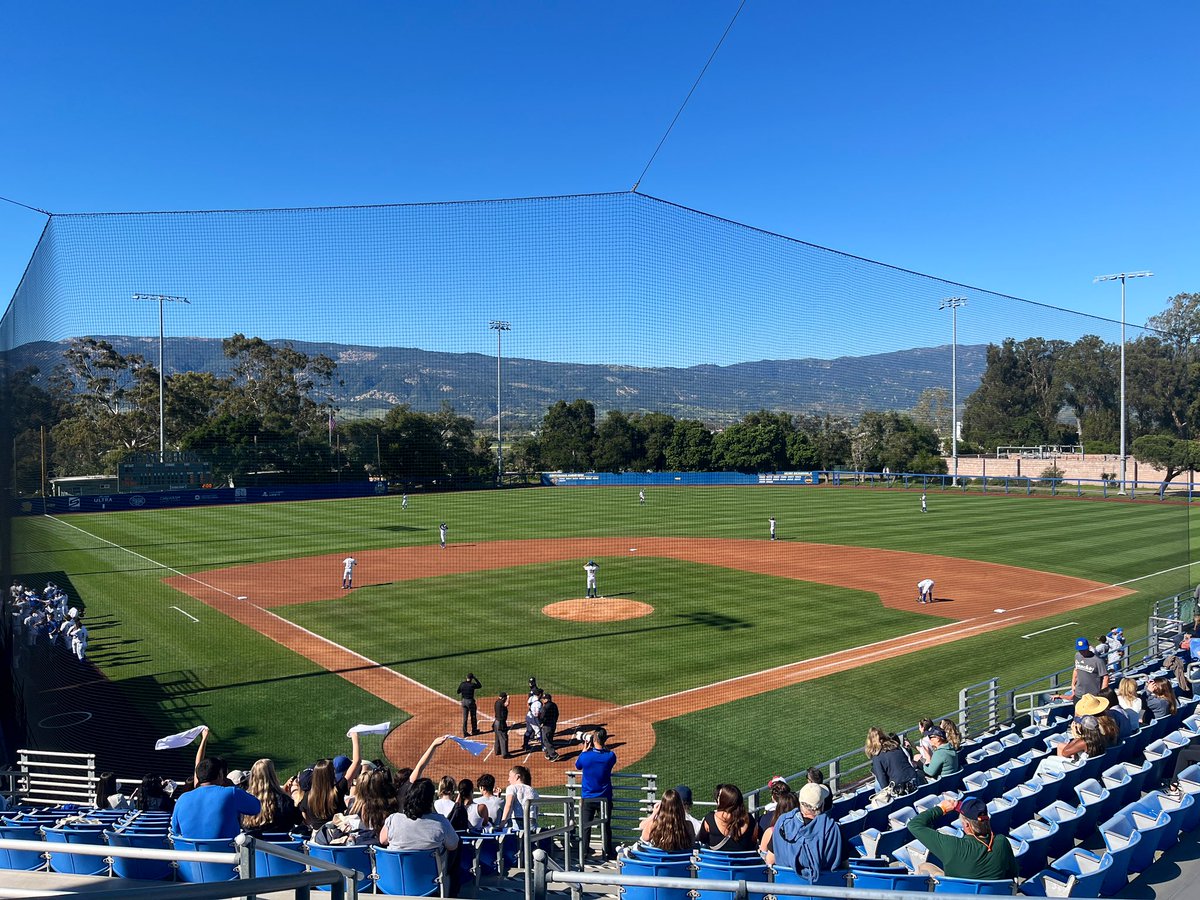 On the road with @UCLABaseball from Santa Barbara! Listen: ucla.leanplayer.com