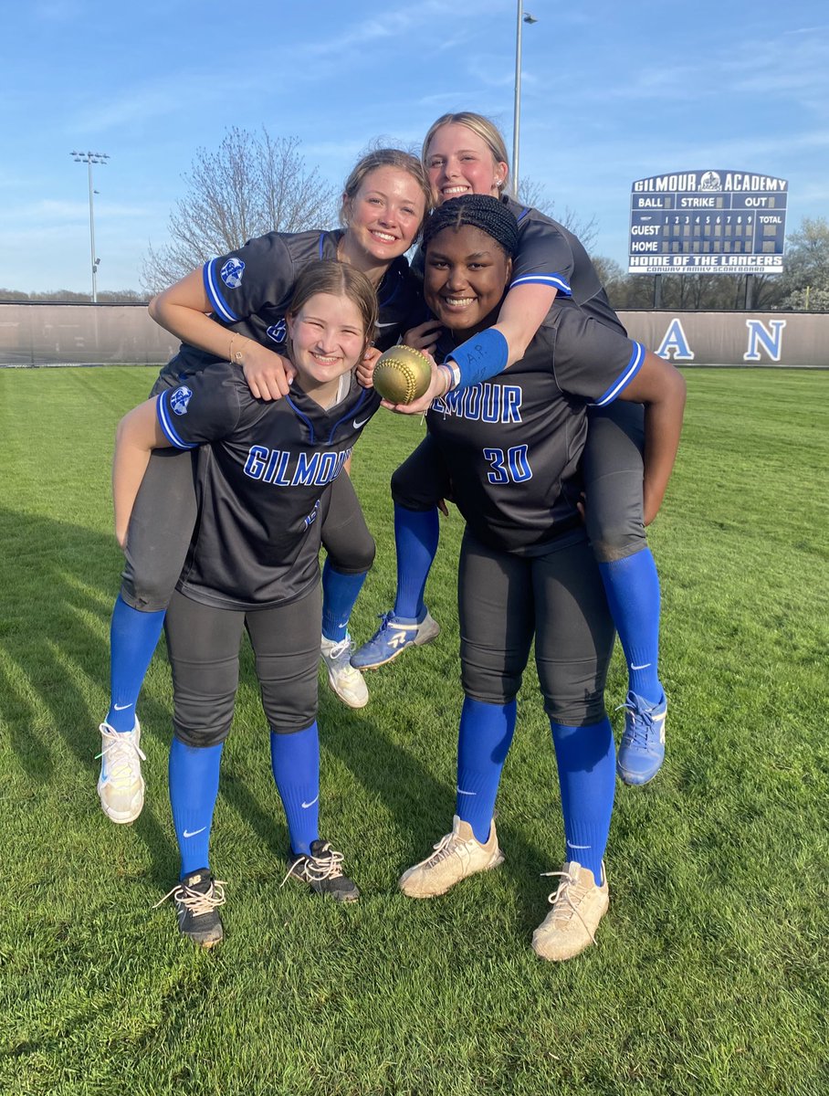 Big win tonight vs. Mooney! Golden Game Balls to Ava Paradise ‘27, Hailey Gray ‘26, Ava Gundling ‘26, Lauren Riccobelli ‘24 for combining for 9H, 8R, 11RBI, 2SB, 2B, 3HR! #GoGA #MakeThingsHappen @NHPreps @ccscaohio @ohiovarsity @YappiSoftball @GALancerAD