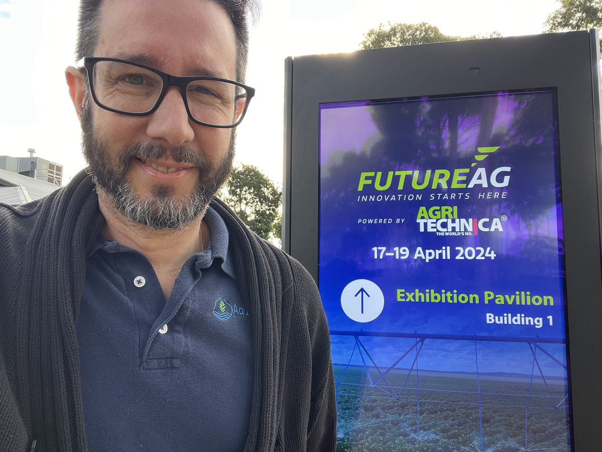 Attending the #Futureagexpo with my Aqua-terra.com.au and Melbourne University hats to learn as well as be part of,  the future of Agriculture in Australia.